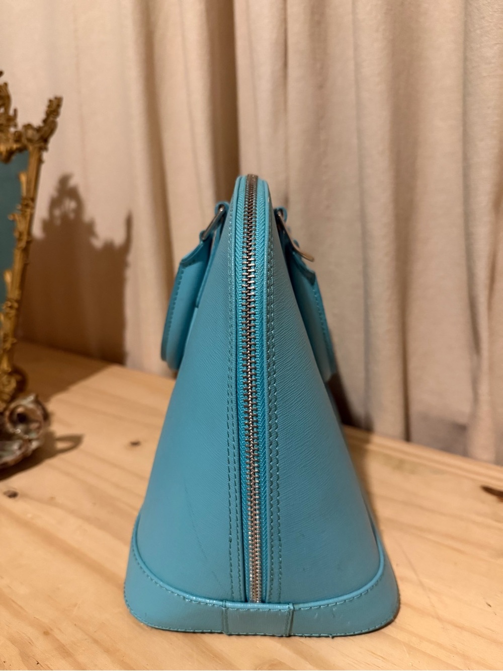 Classic Dome Satchel Handbag in Turquoise - Picture 3 of 10